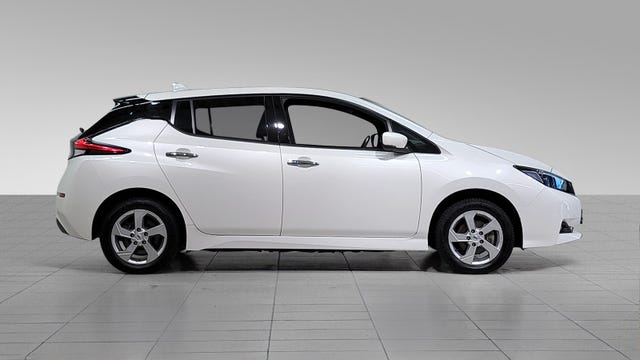 SJNFAAZE1U0160249 2022 NISSAN LEAF-5