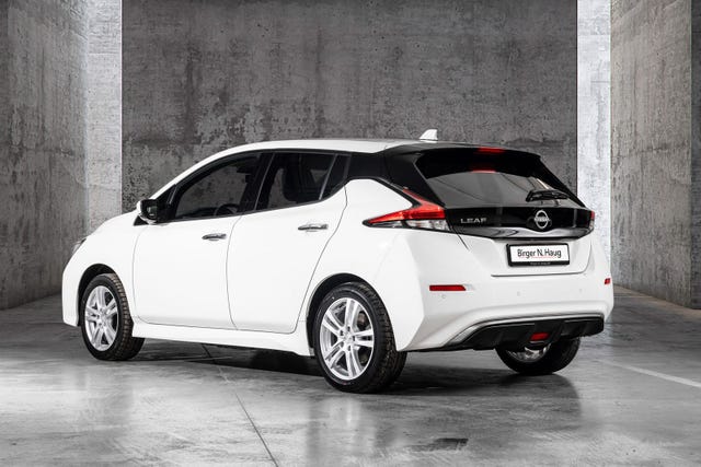 2022 NISSAN LEAF - 8