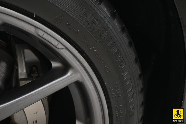 2019 TESLA MODEL 3 - 36
