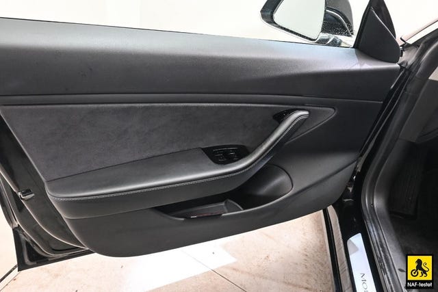 2019 TESLA MODEL 3 - 7
