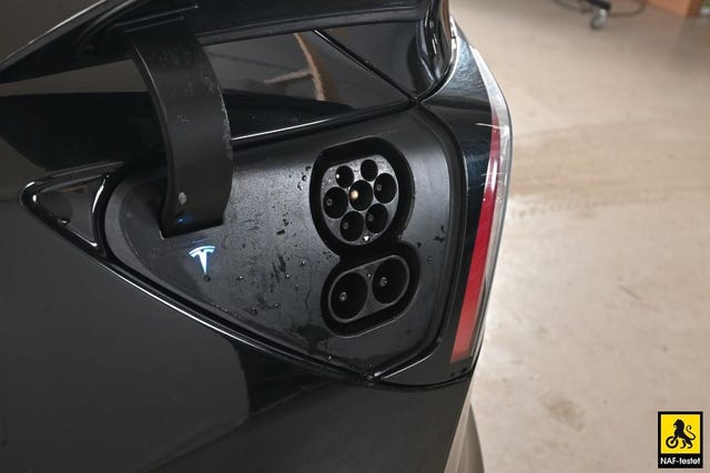2019 TESLA MODEL 3 - 40