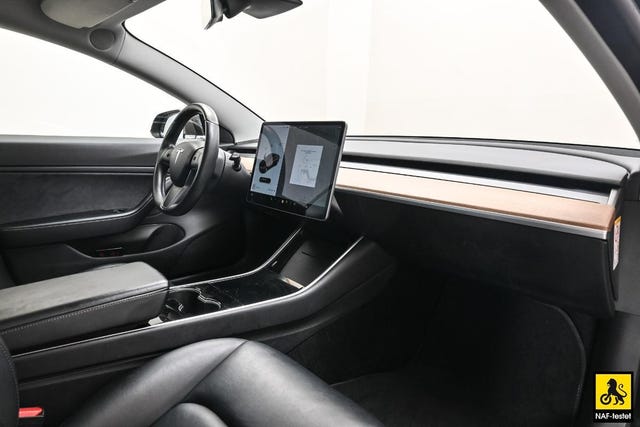 2019 TESLA MODEL 3 - 19