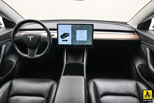 2019 TESLA MODEL 3 - 18