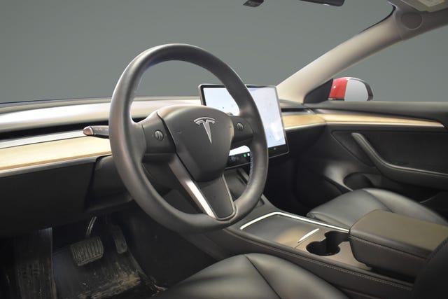 2021 TESLA MODEL 3 - 9