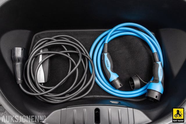 2019 TESLA MODEL 3 - 31
