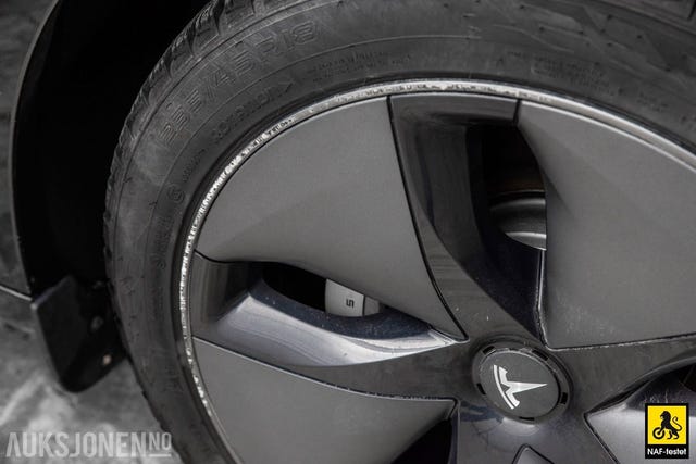 2019 TESLA MODEL 3 - 35