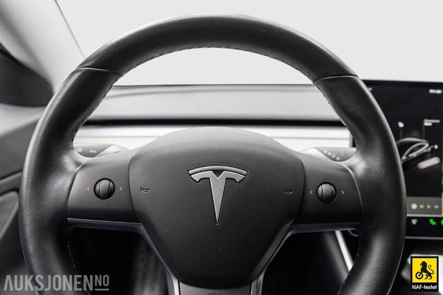 2019 TESLA MODEL 3 - 29