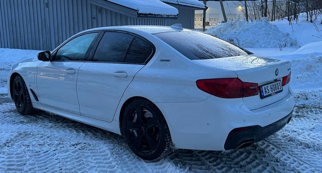 2019 BMW 5-SERIE - 23