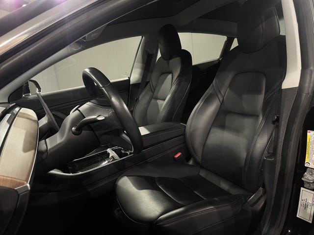 2019 TESLA MODEL 3 - 13