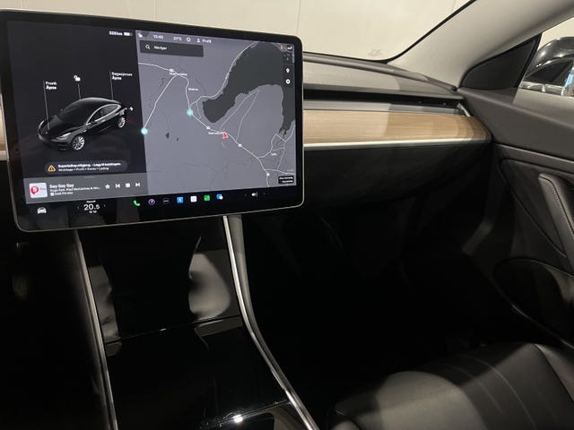 2019 TESLA MODEL 3 - 21