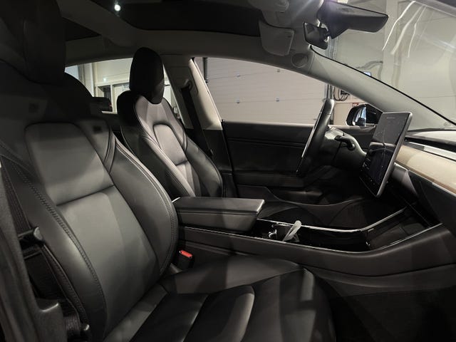 2019 TESLA MODEL 3 - 19
