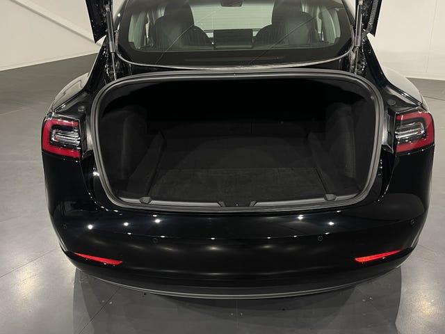2019 TESLA MODEL 3 - 25