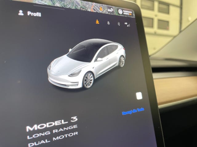 2021 TESLA MODEL 3 - 27
