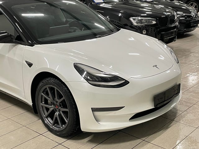 5YJ3E7EB8MF834249 2021 TESLA MODEL 3-2