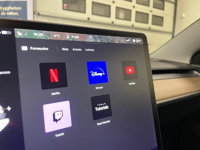 2021 TESLA MODEL 3 - 26