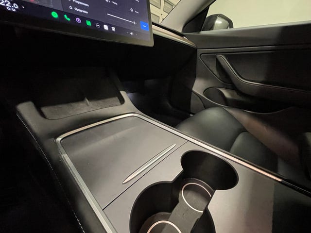 2021 TESLA MODEL 3 - 28
