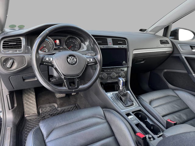 2018 VOLKSWAGEN GOLF - 12