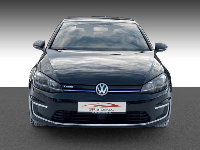 WVWZZZAUZJW901915 2018 VOLKSWAGEN GOLF-3