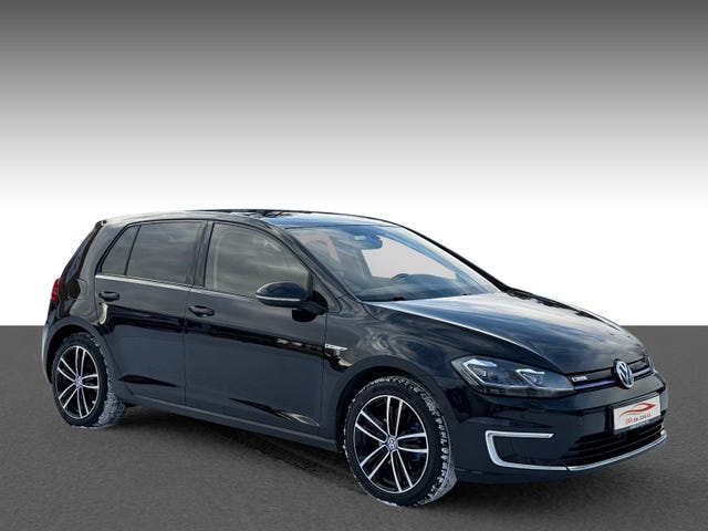 WVWZZZAUZJW901915 2018 VOLKSWAGEN GOLF-4