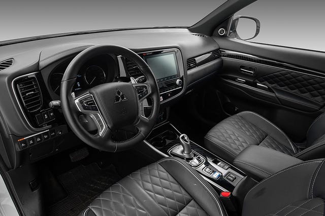 2020 MITSUBISHI OUTLANDER - 9