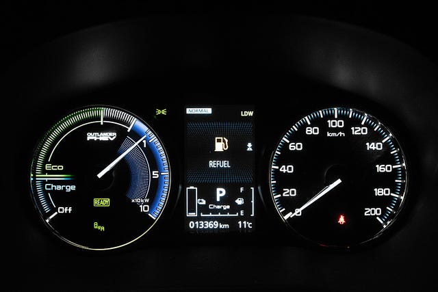 2020 MITSUBISHI OUTLANDER - 16