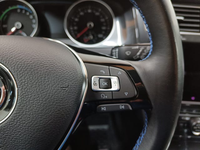 2018 VOLKSWAGEN GOLF - 22