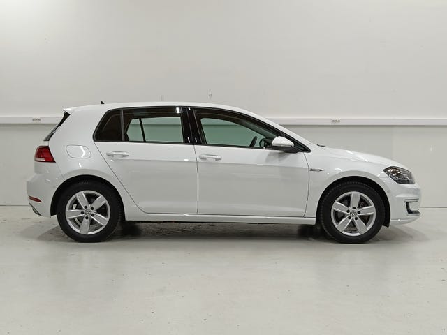 WVWZZZAUZJ8900042 2018 VOLKSWAGEN GOLF-5