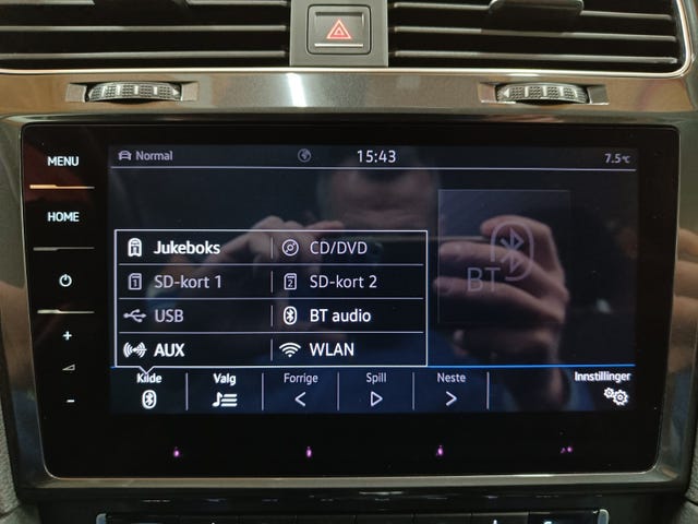 2018 VOLKSWAGEN GOLF - 32