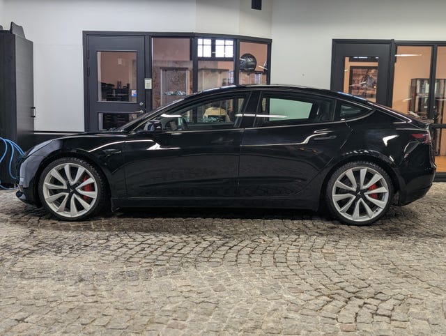 5YJ3E7EC7MF893317 2021 TESLA MODEL 3-2