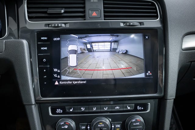 2019 VOLKSWAGEN GOLF - 24