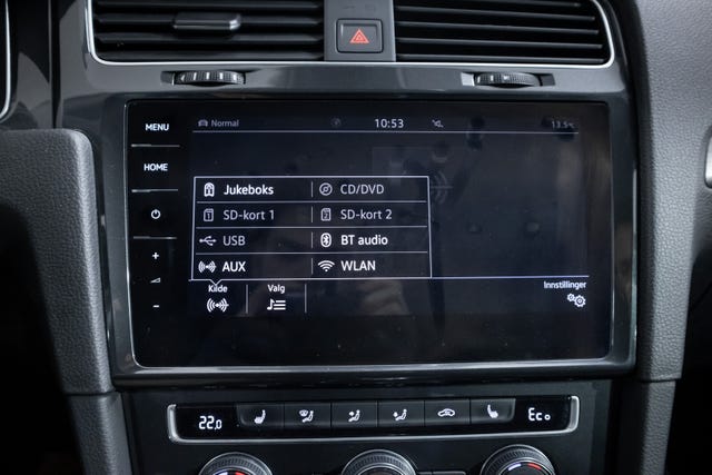 2019 VOLKSWAGEN GOLF - 16