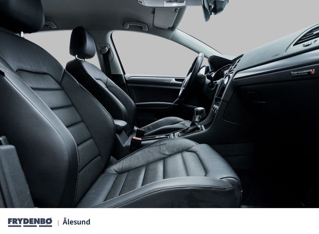 2019 VOLKSWAGEN GOLF - 11