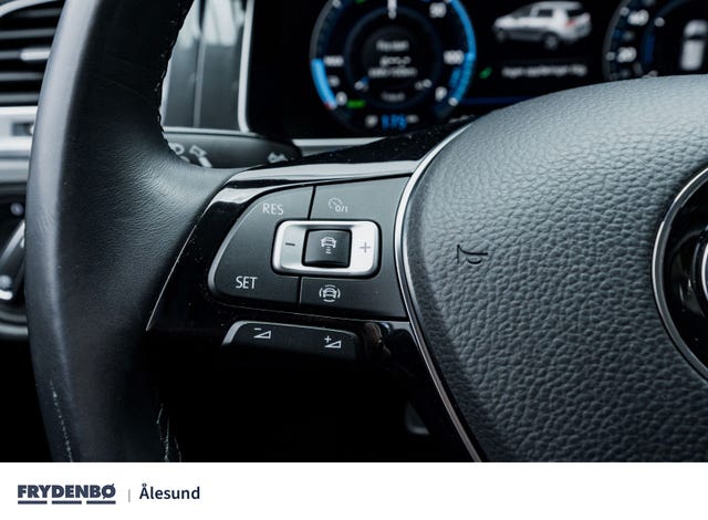 2019 VOLKSWAGEN GOLF - 16