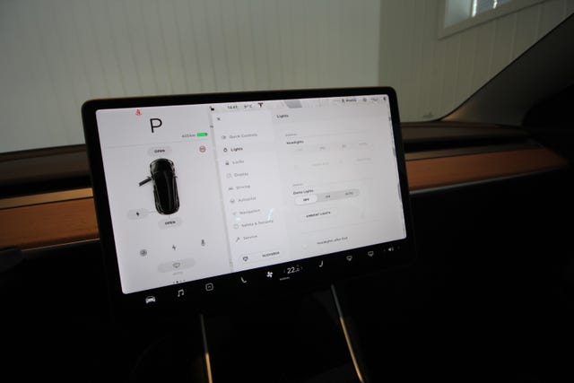 2019 TESLA MODEL 3 - 18