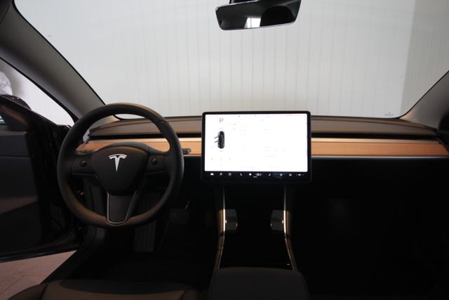 2019 TESLA MODEL 3 - 15