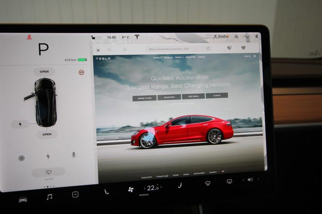 2019 TESLA MODEL 3 - 21