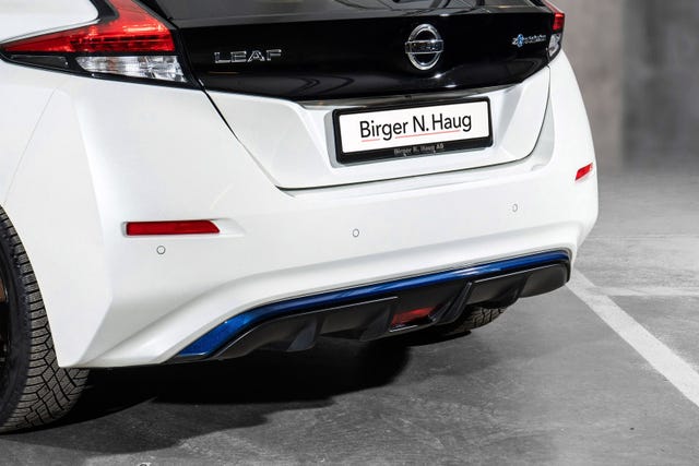 2022 NISSAN LEAF - 9