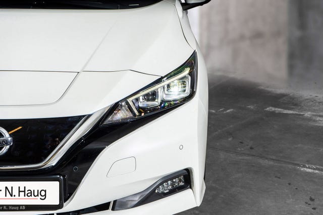 SJNFAAZE1U0148390 2022 NISSAN LEAF-2