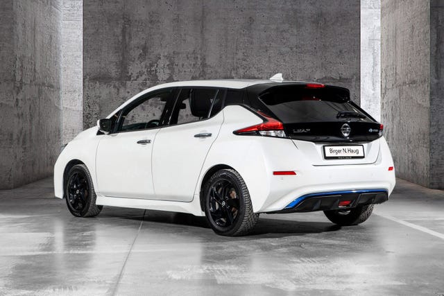 2022 NISSAN LEAF - 7