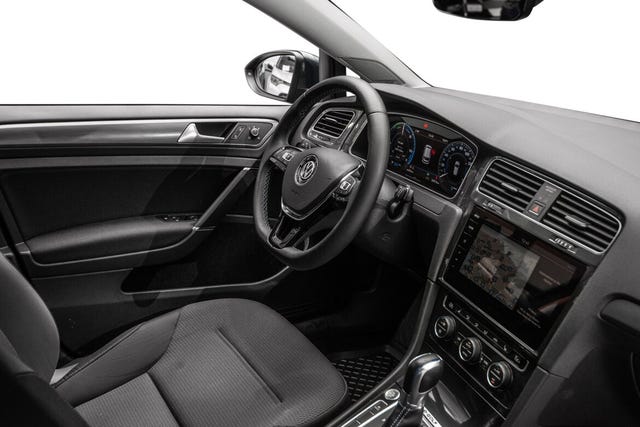 2018 VOLKSWAGEN GOLF - 22