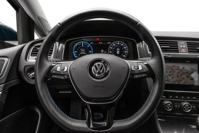 2018 VOLKSWAGEN GOLF - 13