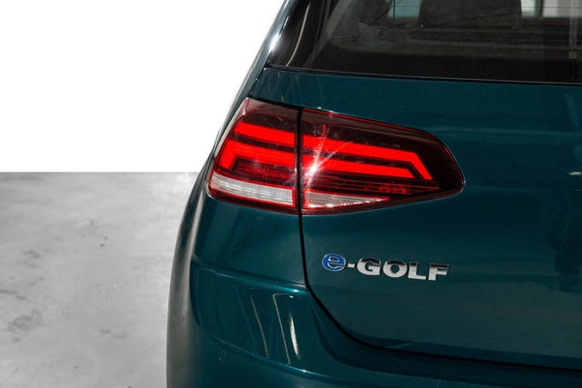 2018 VOLKSWAGEN GOLF - 8