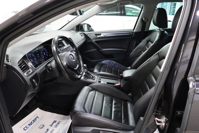 2018 VOLKSWAGEN GOLF - 29