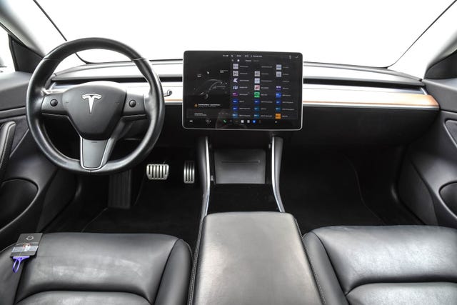 2019 TESLA MODEL 3 - 22