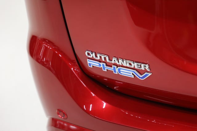 2020 MITSUBISHI OUTLANDER - 9