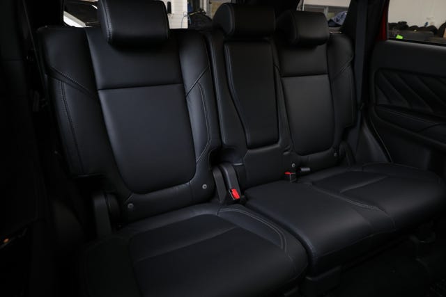 2020 MITSUBISHI OUTLANDER - 24