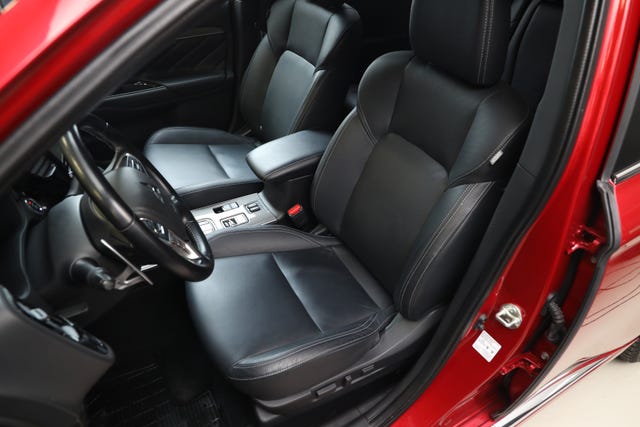 2020 MITSUBISHI OUTLANDER - 28