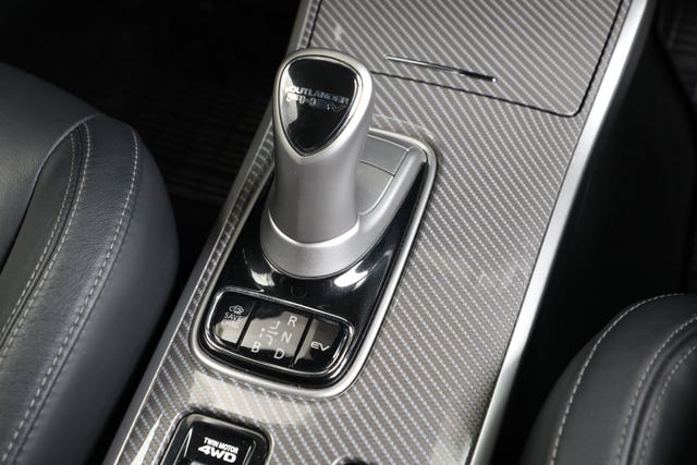 2020 MITSUBISHI OUTLANDER - 21