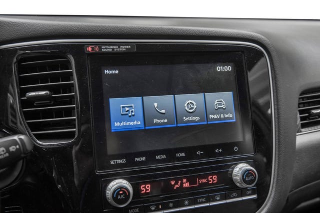 2020 MITSUBISHI OUTLANDER - 19