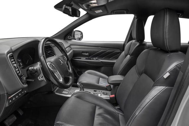2020 MITSUBISHI OUTLANDER - 12
